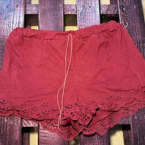 HeartSoul Pants - HeartSoul Red High Waist Lace Trim Shorts